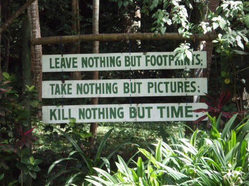 Tarrywile Park sign that states leave no trace